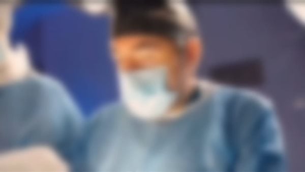 سورية تتهم طبيب تجميل شهير بانتهاك خصوصيتها: نشروا صوري دون إذني سورية تتهم طبيب تجميل شهير بانتهاك خصوصيتها: نشروا صوري دون إذني