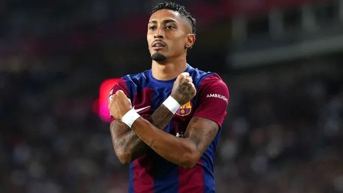 رقم تاريخي لـ رافينيا مع برشلونة بعد هدفيه أمام سيلتا فيجو رقم تاريخي لـ رافينيا مع برشلونة بعد هدفيه أمام سيلتا فيجو