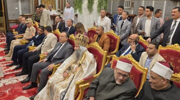 محافظ أسيوط يزور دير المُحرق للتهنئة بعيد القيامة المجيد