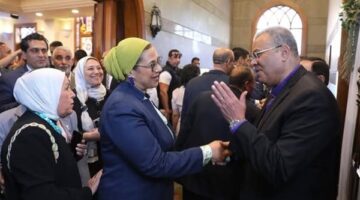 رئيسة المجلس القومي للمرأة تشهد احتفالية عيد القيامة بكنيسة مصر الجديدة الإنجيلية
