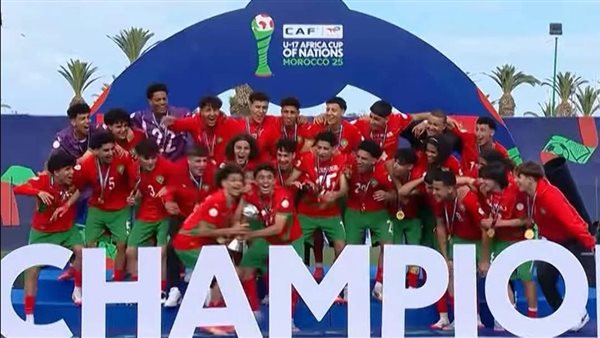 بعد سيطرة المغرب على جوائز أمم أفريقيا للناشئين.. الكرة المغربية تواصل النجاحات بقيادة لقجع بعد سيطرة المغرب على جوائز أمم أفريقيا للناشئين.. الكرة المغربية تواصل النجاحات بقيادة لقجع
