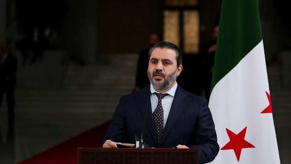 الشيباني يدعو إلى رفع العقوبات الأمريكية عن سوريا الشيباني يدعو إلى رفع العقوبات الأمريكية عن سوريا