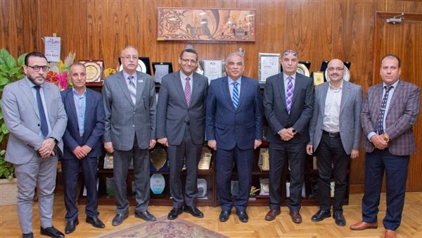 رئيس جامعة طنطا يستقبل نقيب الصحفيين رئيس جامعة طنطا يستقبل نقيب الصحفيين