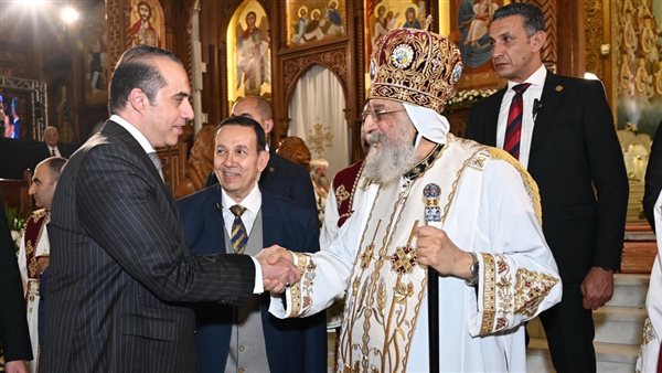 وزير الشئون النيابية يحضر قداس عيد القيامة المجيد بالكاتدرائية المرقسية بالعباسية وزير الشئون النيابية يحضر قداس عيد القيامة المجيد بالكاتدرائية المرقسية بالعباسية