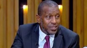 ربيع ياسين يشد بأداء الأهلي أمام صن داونز
