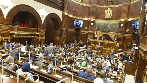 استغلال الأصول وهيكلة الشركات والأمن الغذائي.. أبرز الملفات المطروحة للنقاش بمجلس الشيوخ هذا الأسبوع استغلال الأصول وهيكلة الشركات والأمن الغذائي.. أبرز الملفات المطروحة للنقاش بمجلس الشيوخ هذا الأسبوع