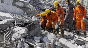 فاجعة.. 11 قتيلا على الأقل جراء انهيار مبنى في نيودلهي