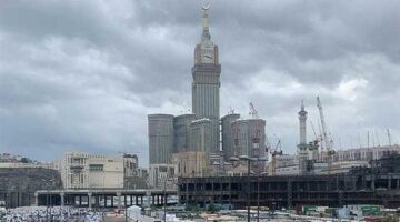 السعودية.. استمرار الأمطار الرعدية والسيول في مناطق واسعة من المملكة