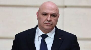 الرئيس اللبناني: شعبنا لا يريد الحرب والجيش المسئول عن حمل السلاح