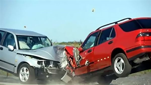 إصابة 8 أشخاص إثر تصادم سيارتين بطريق الإسكندرية الصحراوي إصابة 8 أشخاص إثر تصادم سيارتين بطريق الإسكندرية الصحراوي