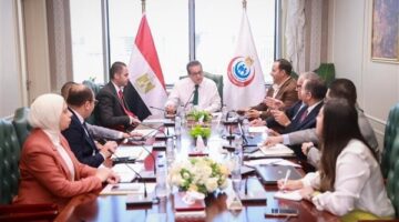 وزير الصحة يعقد اجتماعًا لبحث آليات تطوير وحوكمة منظومة العلاج على نفقة الدولة