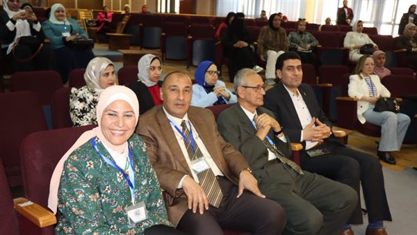 كلية الطفولة المبكرة تعقد الملتقى العلمي الثالث لطلاب الدراسات العليا والباحثين كلية الطفولة المبكرة تعقد الملتقى العلمي الثالث لطلاب الدراسات العليا والباحثين