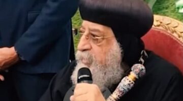 البابا تواضرس الثاني خلال احتفاله بـ عيد القيامة بالكاتدرائية المرقسية بالعباسية: بنحتفل بأعياد بعض مسلمين وأقباط | بث مباشر