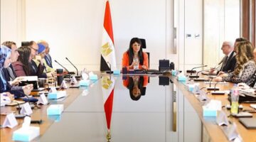 «المشاط» توجه بالبدء في إعداد خطة التنمية متوسطة المدى وفقًا لقانون التخطيط الموحد للعام المالي 2026-2029
