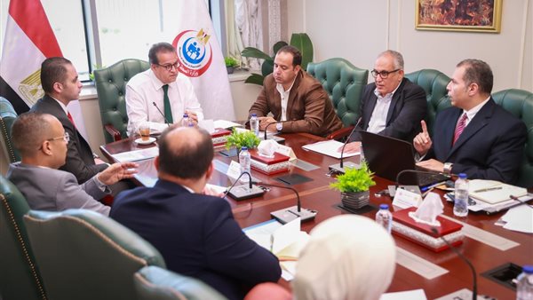 وزير الصحة يبحث آليات تطوير منظومة العلاج على نفقة الدولة وزير الصحة يبحث آليات تطوير منظومة العلاج على نفقة الدولة