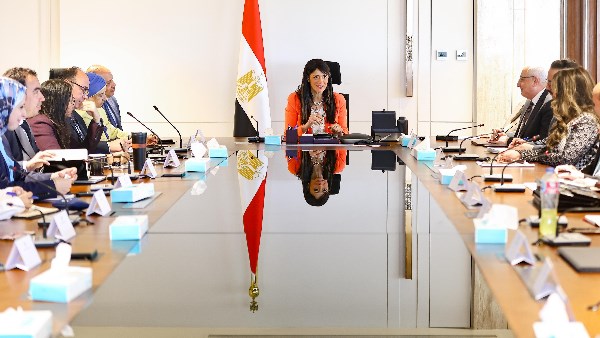 المشاط: البدء في إعداد خطة التنمية متوسطة المدى للعام 2026-2027 المشاط: البدء في إعداد خطة التنمية متوسطة المدى للعام 2026-2027