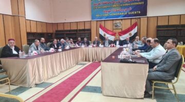 بدء اجتماع لبحث مشاكل البقالين التمونيين ومشروع جمعتي بالغربية
