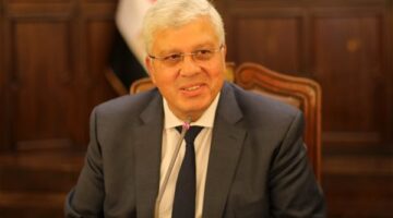 وزير التعليم العالي يهنئ البابا تواضروس الثاني بعيد القيامة المجيد