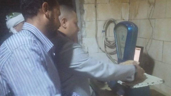 تزامناً مع شم النسيم.. حملات رقابية مكثفة على الأسواق والمخابز بالمنيا تزامناً مع شم النسيم.. حملات رقابية مكثفة على الأسواق والمخابز بالمنيا