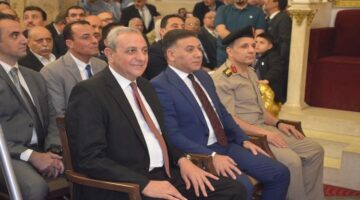 محافظ الغربية يشارك الأقباط احتفالات عيد القيامة المجيد بكنيسة مارجرجس