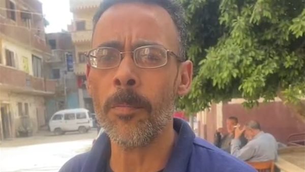 شاهد عيان يروي تفاصيل مشاجرة منطقة الشدية ببنها: كانت خناقة بالكلاب بسبب مشكلة نسب قديمة | بث مباشر شاهد عيان يروي تفاصيل مشاجرة منطقة الشدية ببنها: كانت خناقة بالكلاب بسبب مشكلة نسب قديمة | بث مباشر