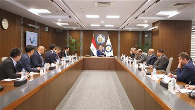 « البترول»: التعاون مع هواوى يمتد لتنفيذ مشروعات لاحلال الطاقة المتجددة مكان السولار فى توليد الكهرباء « البترول»: التعاون مع هواوى يمتد لتنفيذ مشروعات لاحلال الطاقة المتجددة مكان السولار فى توليد الكهرباء