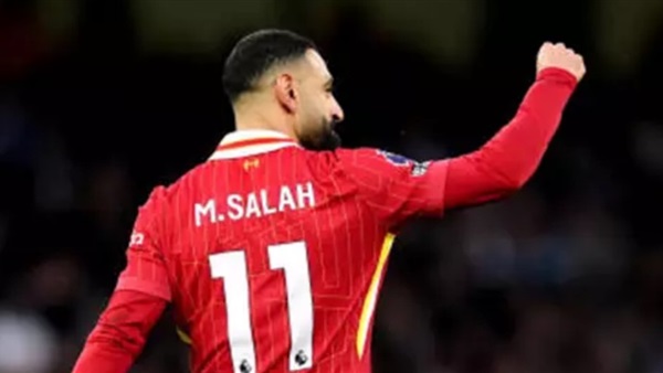 محمد صلاح أساسي مع ليفربول أمام ليستر سيتي في الدوري الإنجليزي محمد صلاح أساسي مع ليفربول أمام ليستر سيتي في الدوري الإنجليزي
