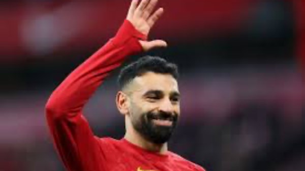 صلاح يقود تشكيل ليفربول أمام ليستر سيتي في الدوري الإنجليزي صلاح يقود تشكيل ليفربول أمام ليستر سيتي في الدوري الإنجليزي