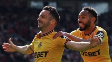 وولفرهامبتون يضمن البقاء في الدوري الإنجليزي بفوز ثمين على مانشستر يونايتد