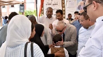 محافظ الأقصر يتفقد المشروعات الخدمية والتنموية بالقرنة: تنمية شاملة ومدارس جديدة وكورنيش حضاري