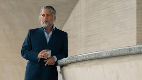 جوني ديب يعود للسينما بفيلمه الجديد Day Drinker.. تعرف على قصته جوني ديب يعود للسينما بفيلمه الجديد Day Drinker.. تعرف على قصته