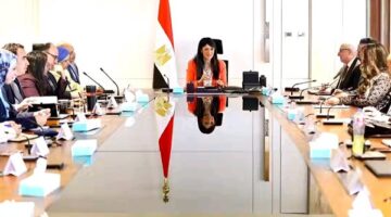 «المشاط» توجه بإعداد خطة التنمية متوسطة المدى وفقا لقانون التخطيط الموحد للعام المالي الجديد