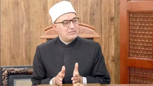 بعد تصريحات سعد الدين الهلالي.. الإفتاء: لا خلاف بين العلماء في جواز تبرع الشخص لأخته من ماله أو نصيبه من الميراث بعد تصريحات سعد الدين الهلالي.. الإفتاء: لا خلاف بين العلماء في جواز تبرع الشخص لأخته من ماله أو نصيبه من الميراث