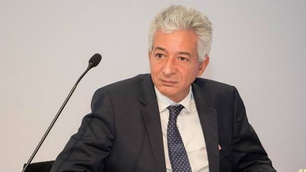 أمين الغرفة التجارية: وقف تصدير السكر اجراء احترازي لتأمين المخزون أمين الغرفة التجارية: وقف تصدير السكر اجراء احترازي لتأمين المخزون