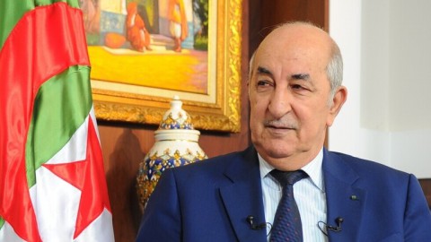 الجزائر.. مشروع قانون يتعلق بالتعبئة العامة وتمس قطاعات استراتيجية وحساسة في البلاد على طاولة مجلس الوزراء الجزائر.. مشروع قانون يتعلق بالتعبئة العامة وتمس قطاعات استراتيجية وحساسة في البلاد على طاولة مجلس الوزراء