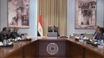 مدبولي يناقش مقترح إشراك القطاع الخاص في إدارة وتشغيل المدارس الزراعية