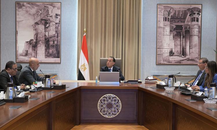 مدبولي يناقش مقترح إشراك القطاع الخاص في إدارة وتشغيل المدارس الزراعية