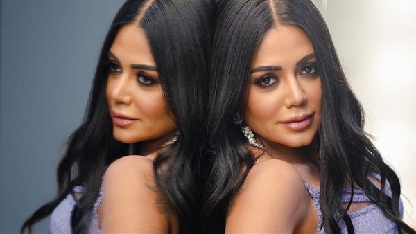 رانيا يوسف: معجب شغللي عبدالحليم تحت البيت.. واللي يشوفني من غير ماكياج يتخض