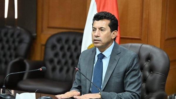 وزير الشباب والرياضة يهنئ أبطال مصر بتصدرهم الدوري العالمي للكاراتيه وزير الشباب والرياضة يهنئ أبطال مصر بتصدرهم الدوري العالمي للكاراتيه