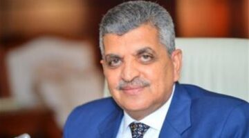 الفريق أسامة ربيع: جنوح سفينة إيفرجيفن كان حادثا غير مسبوق في العالم