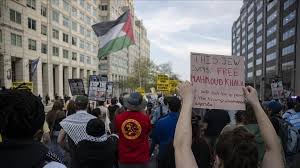 في عيد الفصح.. ناشطون أمريكيون يحتجون على سياسات واشنطن تجاه فلسطين