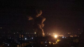 إعلام حوثي: غارات أمريكية على جزيرة كمران بمحافظة الحديدة غربي اليمن