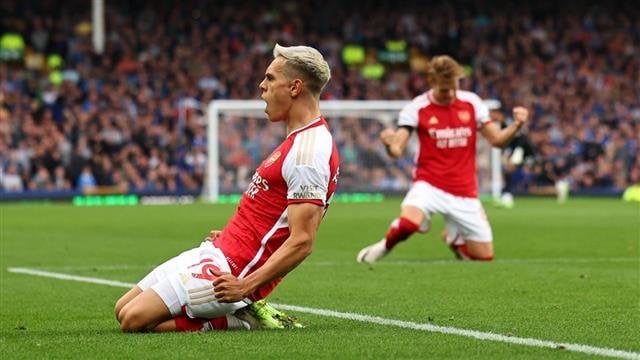 نجم أرسنال: علينا أن نؤمن بفرصنا في إحراز لقب الدوري الإنجليزي