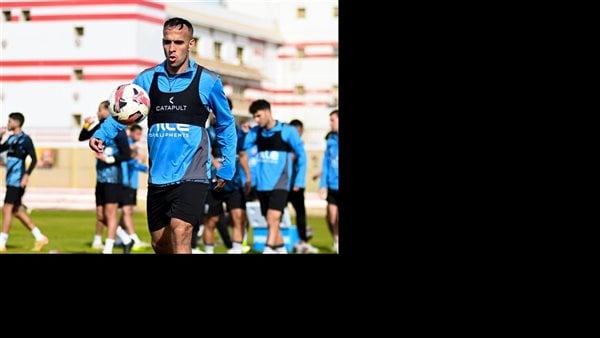 نجم الزمالك السابق: ناصر منسي المهاجم رقم 1 في مصر.. والجزيري بعيد عن مستواه نجم الزمالك السابق: ناصر منسي المهاجم رقم 1 في مصر.. والجزيري بعيد عن مستواه
