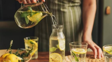 بعيدًا عن الماء.. مشروبات صحية لا تعرفها