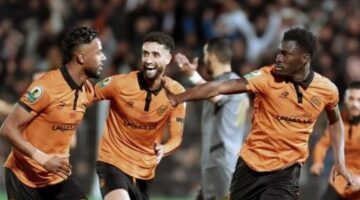 نهضة بركان المغربي يضع قدما في نهائي كأس الكونفيدرالية الإفريقية