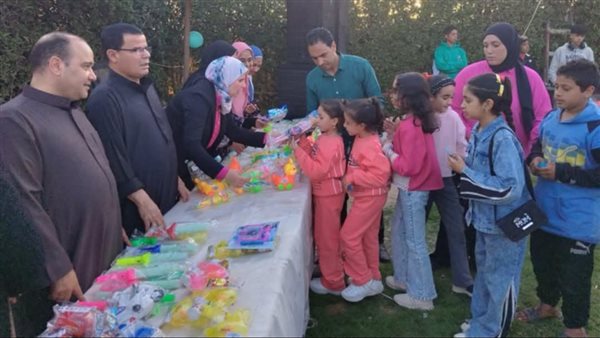 أتريس تُحاكي الإنسانية.. “كتفنا بكتفهم 4” تُشعل شعلة الأمل بقلوب الأيتام وذوي الهمم أتريس تُحاكي الإنسانية.. “كتفنا بكتفهم 4” تُشعل شعلة الأمل بقلوب الأيتام وذوي الهمم