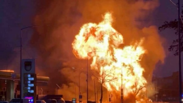 أوكرانيا.. انفجارات تهز ميكولايف مع انتهاء هدنة عيد الفصح أوكرانيا.. انفجارات تهز ميكولايف مع انتهاء هدنة عيد الفصح