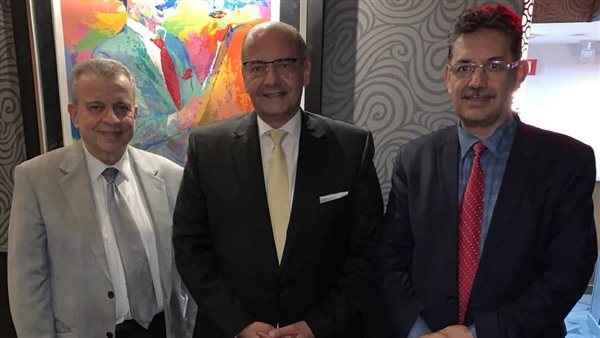 وفد مصري رفيع يزور كندا ونيويورك لتعزيز التعاون التجاري والعلمي وفد مصري رفيع يزور كندا ونيويورك لتعزيز التعاون التجاري والعلمي