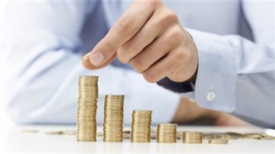 بعد خفض الفائدة.. تأثير القرار على القروض والشهادات البنكية والاستثمار بعد خفض الفائدة.. تأثير القرار على القروض والشهادات البنكية والاستثمار